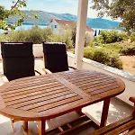 Apartment House Agradable