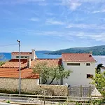 Apartment House Agradable