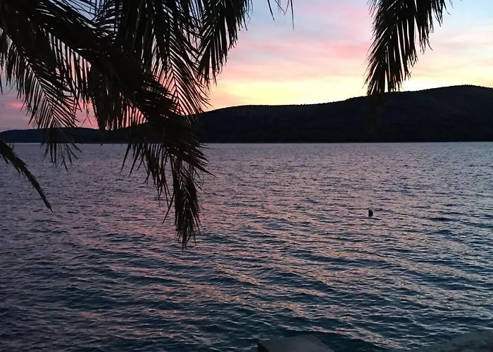 House Agradable Apartman