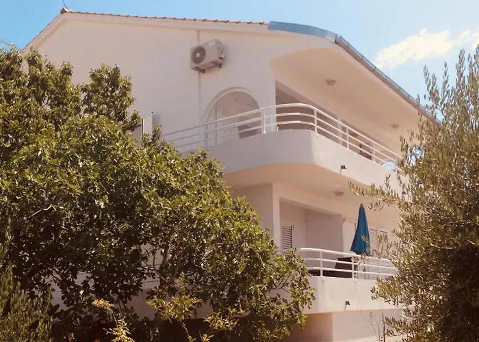 Apartman House Agradable *